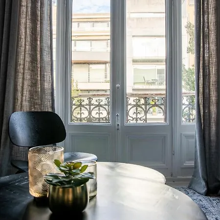 Appartamento Beautiful Spacious In A Newly Renovated Old Townhouse